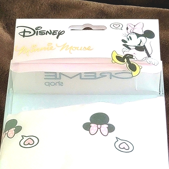 NEW The Creme Shop Minnie Mouse Luxury Shower Cap - Picture 2 of 5